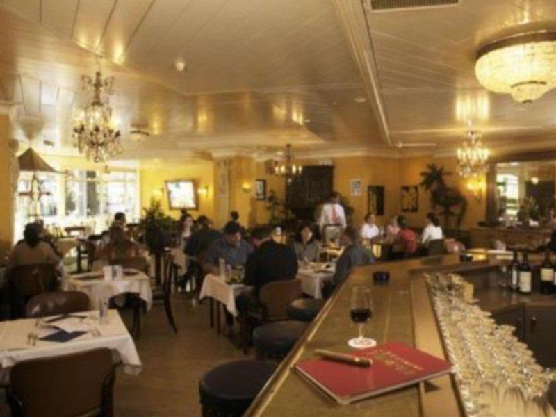 阿梅隆卢塞恩芙罗拉酒店 餐厅 照片